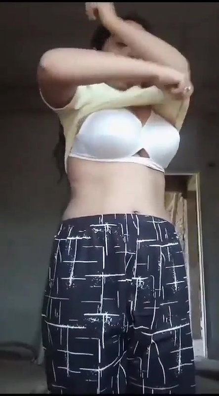 nude selfie for boyfriend