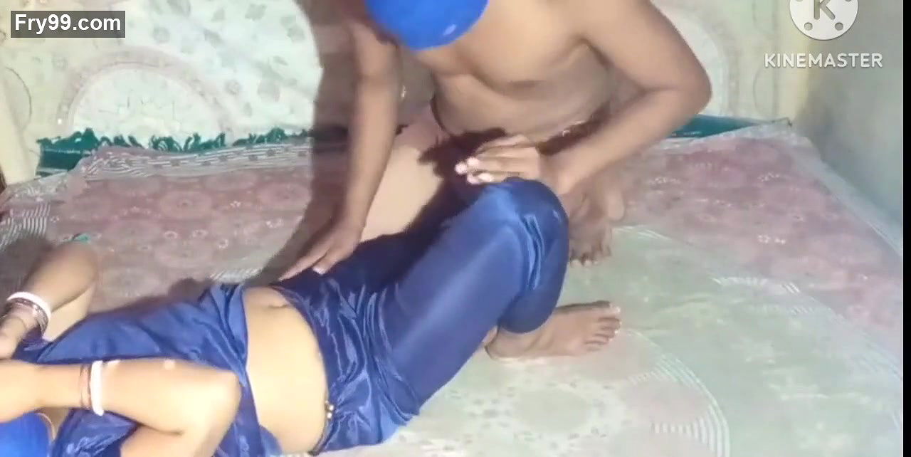 Village Bhabhi Devhar Ki Land Ke Sat Masti