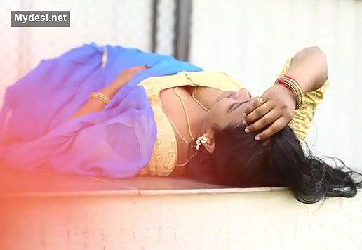 Bhabhiji Horny looks