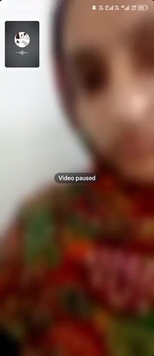 Paki Gf Showing in call