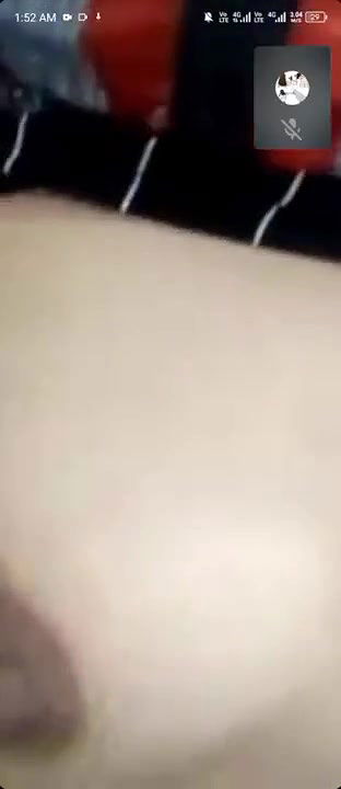 Paki Gf Showing in call