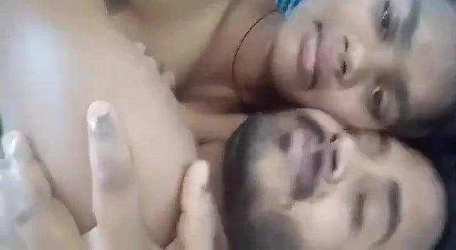 gf ko ghar pe jake choda