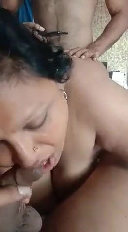 desi randi sex with two guys