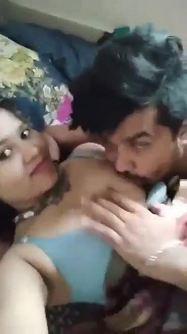 devar suck boob of beautiful bhabhi