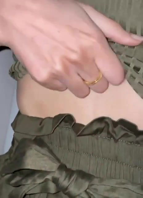 Desi Girl Showing Boob