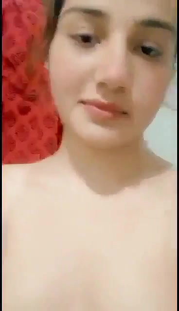 Lovely Paki Girl Full Nude