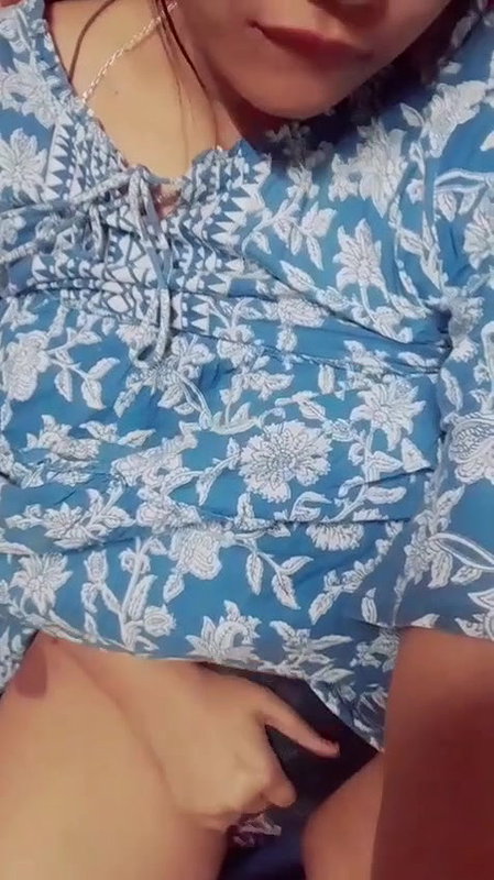 Punjabi Bhabhi Pinching Nipples