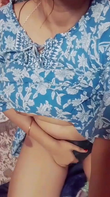 Punjabi Bhabhi Pinching Nipples