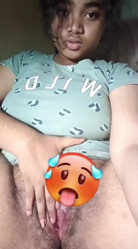 Tamil Girl Showing Hairy Pussy and Big Clit