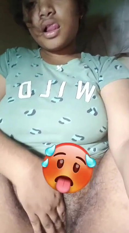 Tamil Girl Showing Hairy Pussy and Big Clit