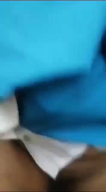 Desi Jawan Larki Ki Bathroom Main Chudai