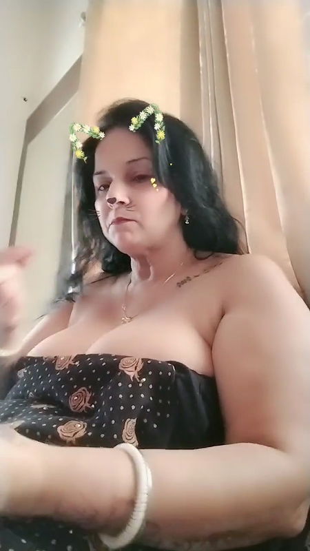 Pooja Live Stream Watch on Tango Live 2025 12 17 14 42