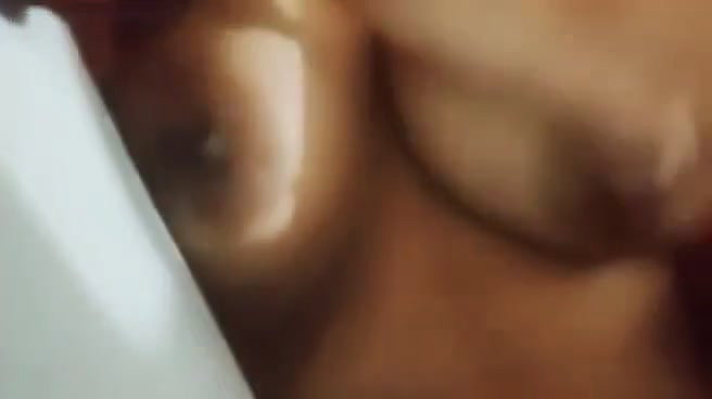 5 6222092819335485840