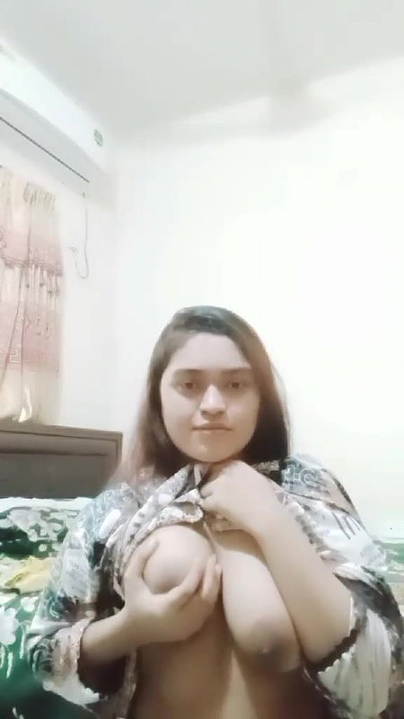 5 6222092819335485808