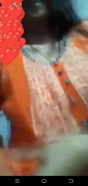 Paki girl showing boobs on video call