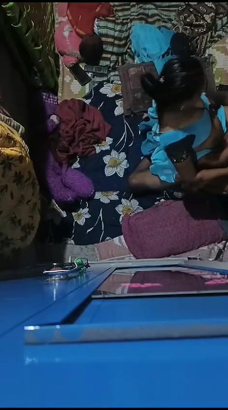 blue saree aunty sex with hubby
