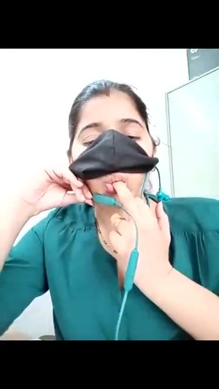 DreamBabee Stripping & Showing Boobs on StripChat Live