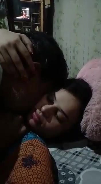 hot kissing
