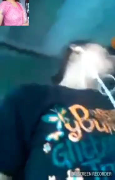 bhabhi showing boob on video call