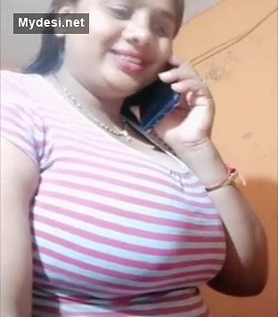 Bhabhiji showing sidepose