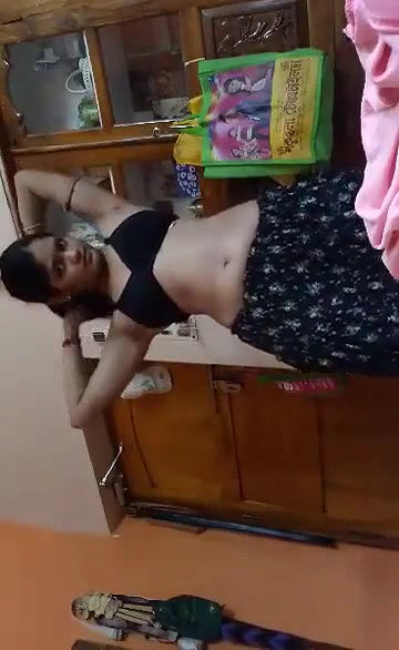 girl recording nude video