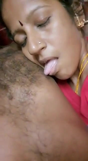 aunty sex with young lover