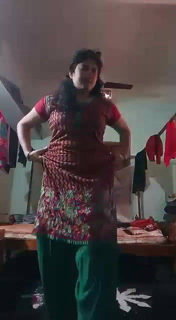 Chubby Indian Girl Nude Video Filming