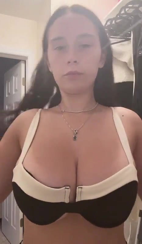 So beautiful Big tit white teen solo amateur leak video P10