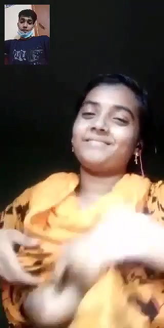 boob show on video call to bf