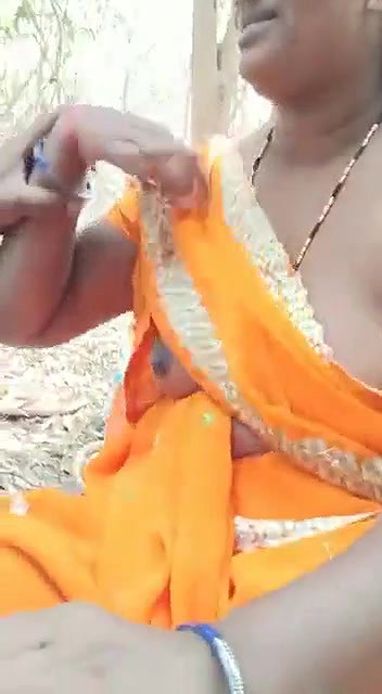 boob press and blowjob by randi