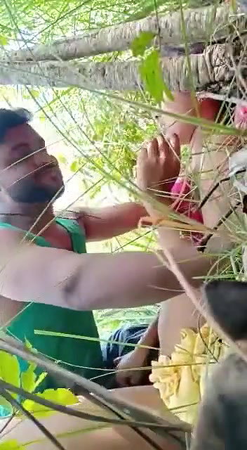 dehati young lover sex in jungle