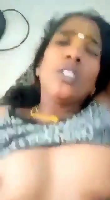 tamil wife pussy fuck with condom and boobs press