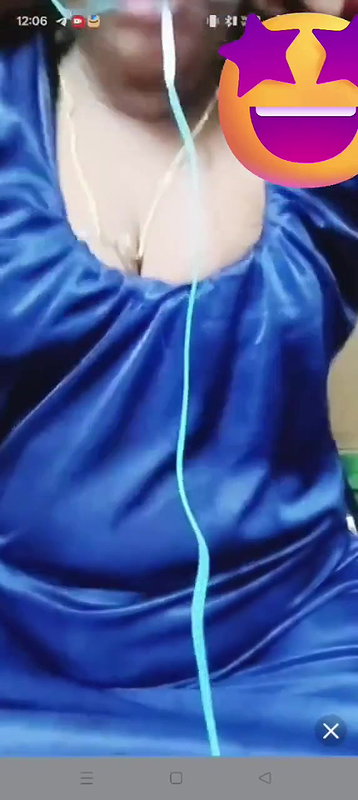 tamil aunty teasing on online