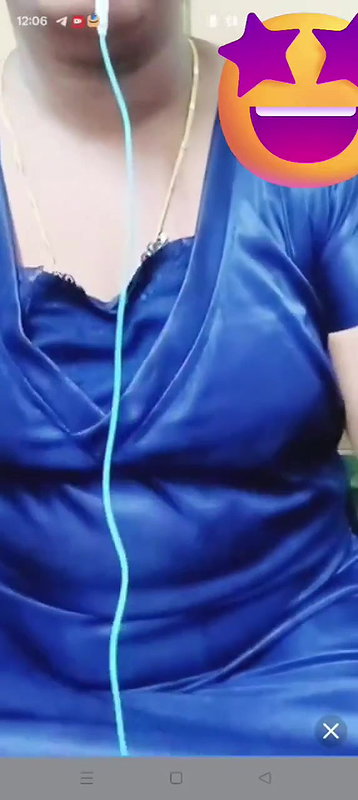 tamil aunty teasing on online