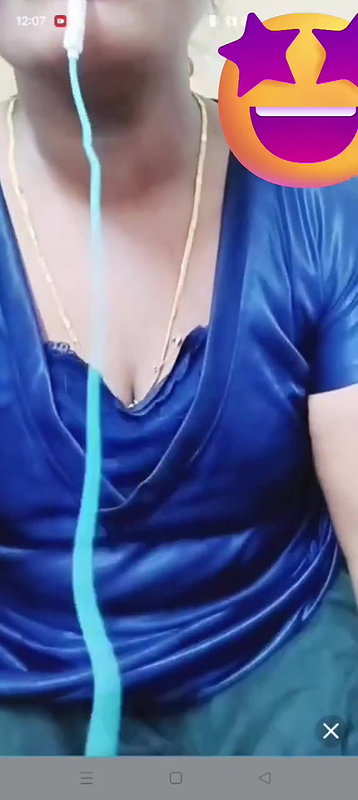 tamil aunty teasing on online