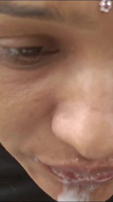 outdoor blowjob in cum in mouth