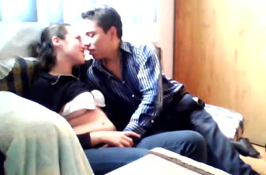 kissing foreplay