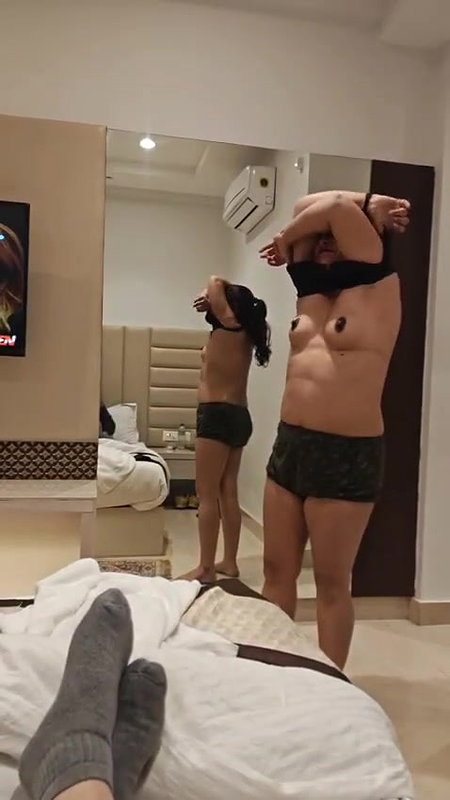 bhabhi undress video after party