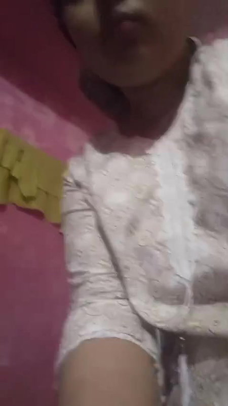 Desi Bhabhi Ne Choot Main Pen Dala