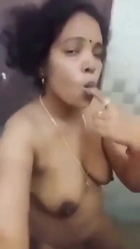 tamil cute aunty selfie nude video
