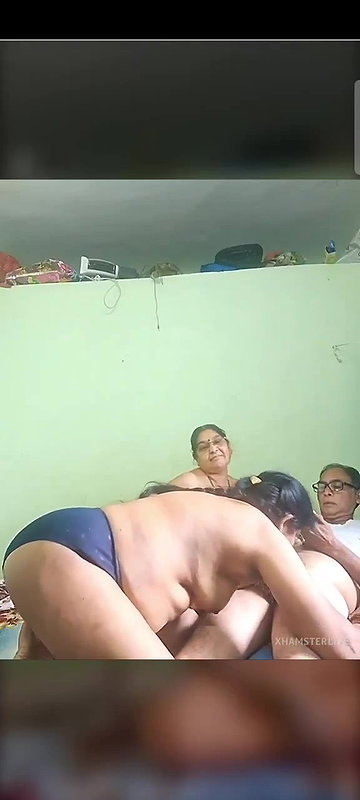 old online couple show