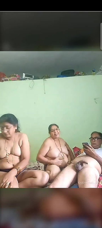 old online couple show