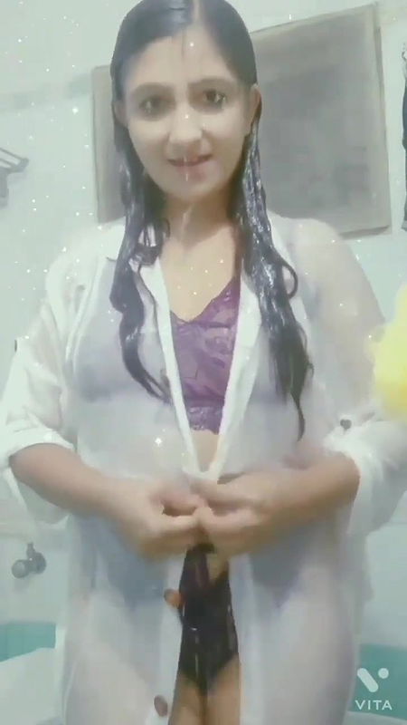 Super cute very beautiful girlfriend exclusive viral leaked seductively dancing while taking shower for his boyfriend P1