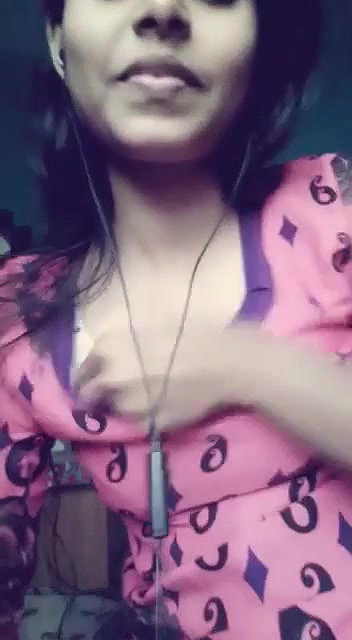 showing boob on video call