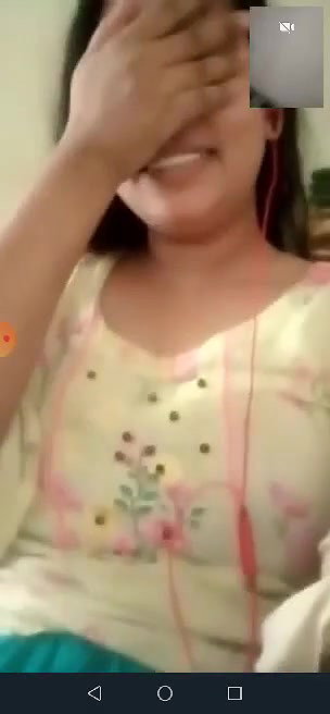 girl showing boobs on video call