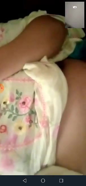 girl showing boobs on video call