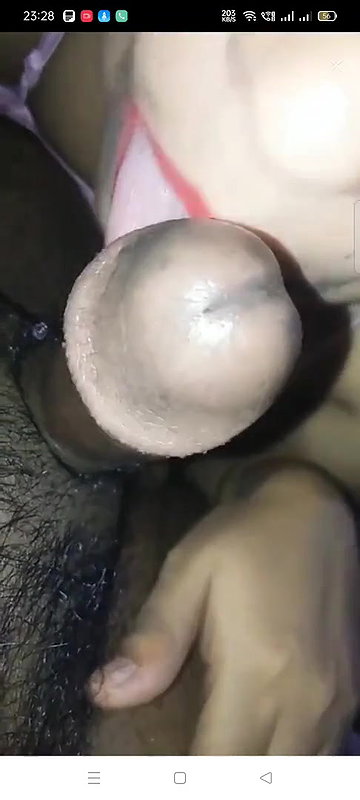 perver guy record sex video with aunty