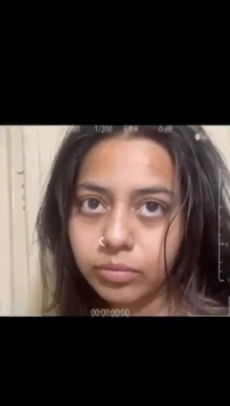 hot desi girl nude show