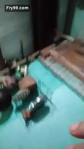 Desi village bhabi show asn pussy on live
