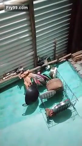 Desi village bhabi show asn pussy on live